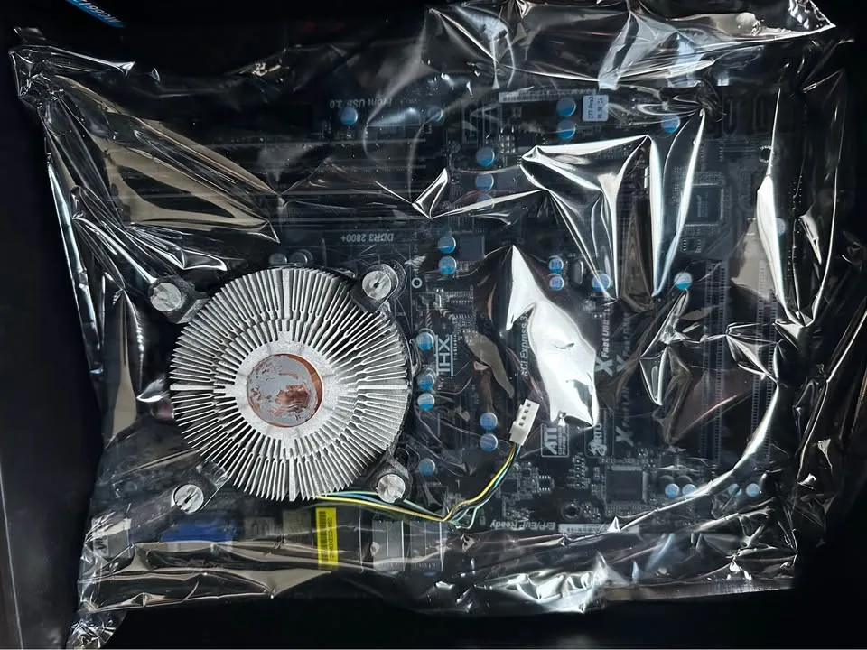 Z77 Pro3 + Intel i5 3570K + 24GB DDR3 RAM, used PC parts image indicator(2)