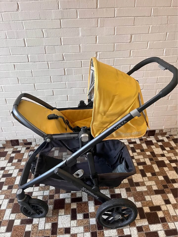 AS IS - Uppababy Vista Stroller - photo 2