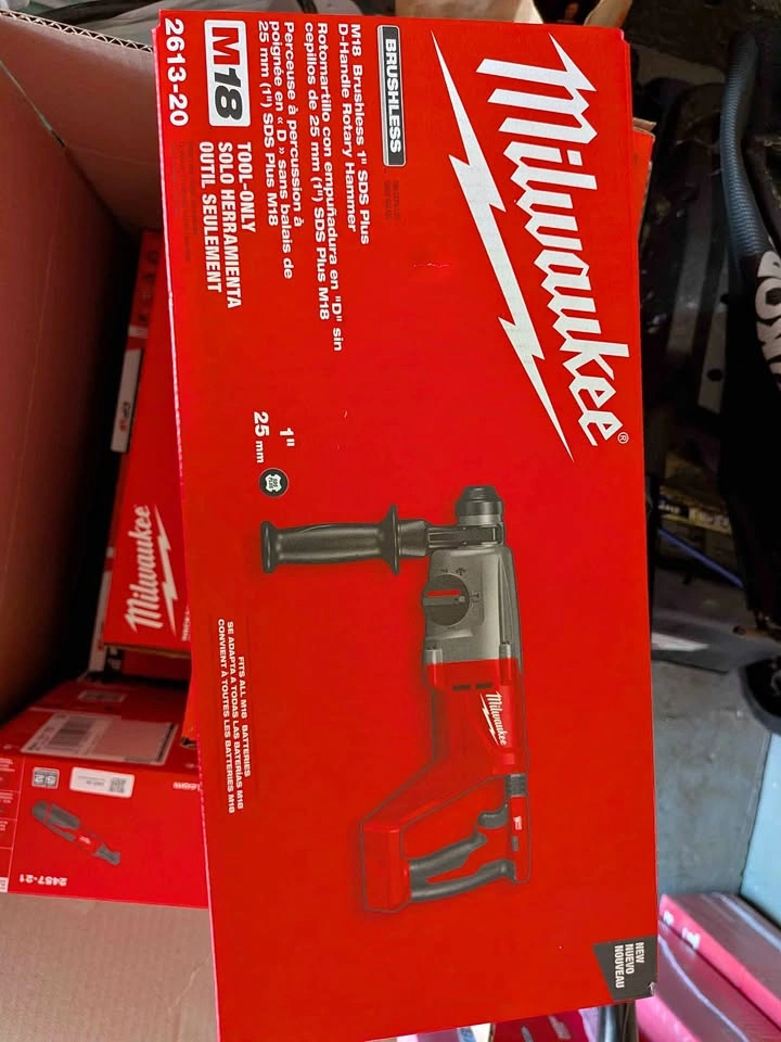 Milwaukee M18 Brushless 1" SDS Plus D-Handle Rotary Hammer