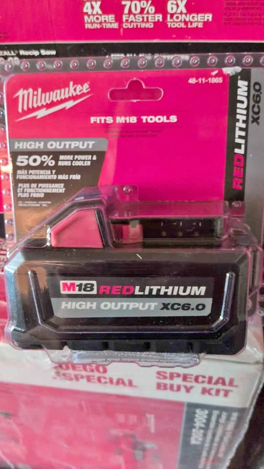 Milwaukee M18 REDLITHIUM HIGH OUTPUT XC6.0 Battery