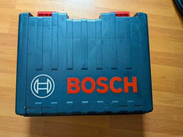 Bosch DH507 Demolition Hammer - photo 2
