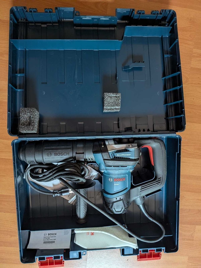 Bosch DH507 Demolition Hammer - photo 4