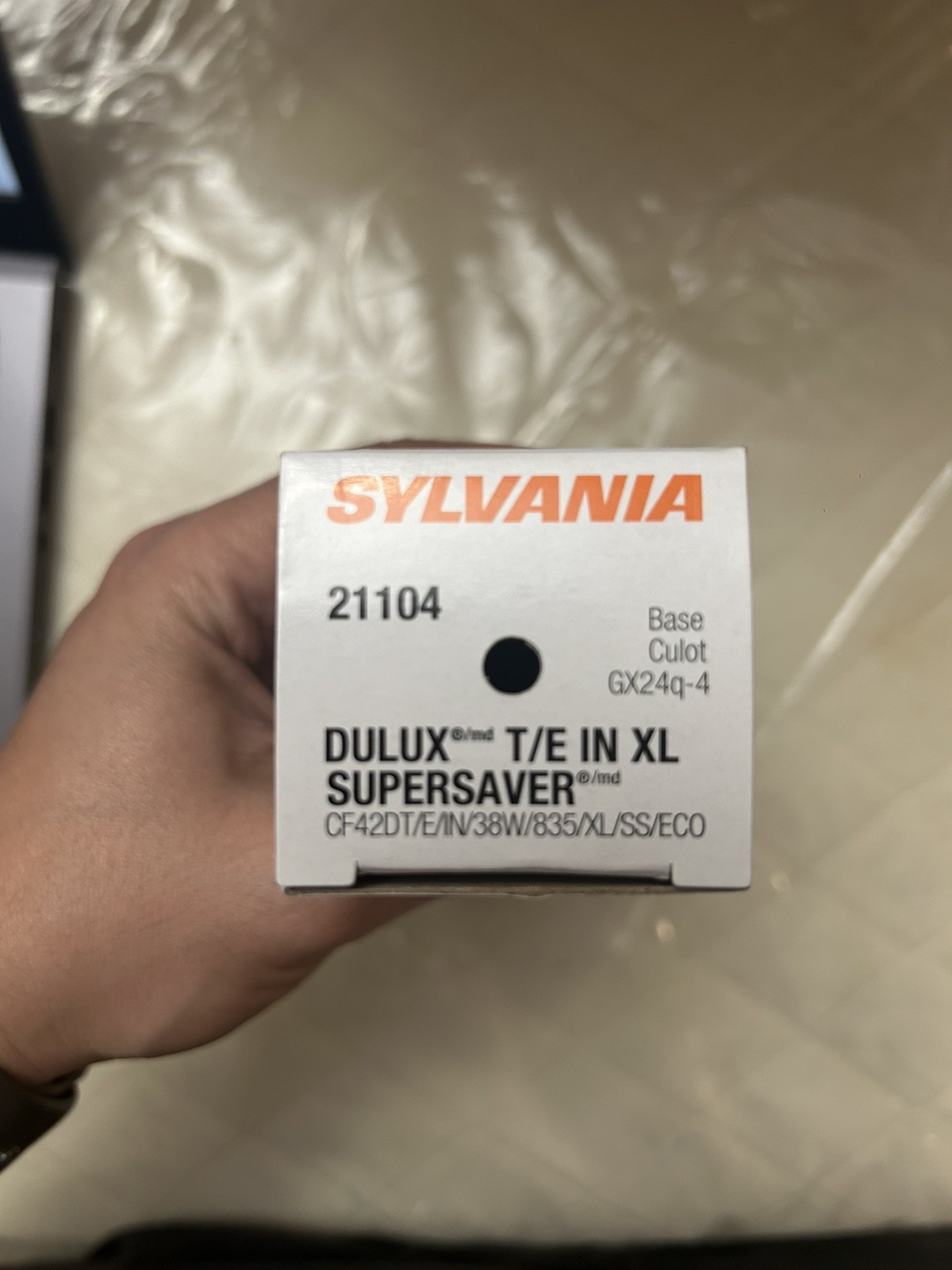 Sylvania 21104 38W 3500K Compact Fluorescent, 118-120V - photo 4