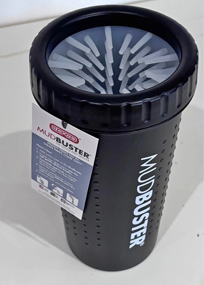 Dexas MudBuster Portable Dog Paw Washer, Large, Matte Black