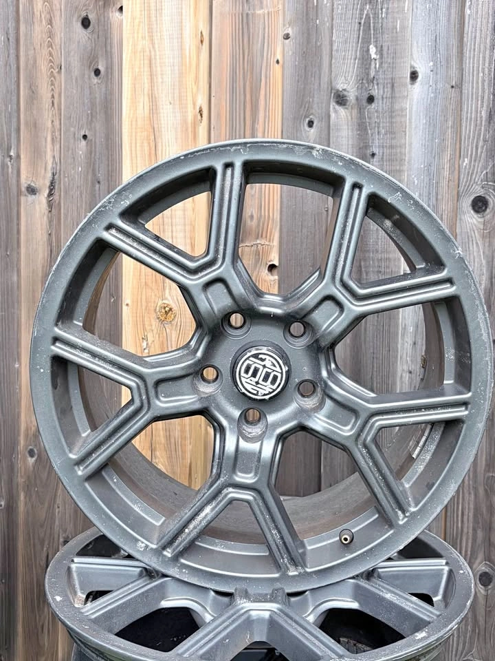 17” Alloy Wheels for Nissan Rogue