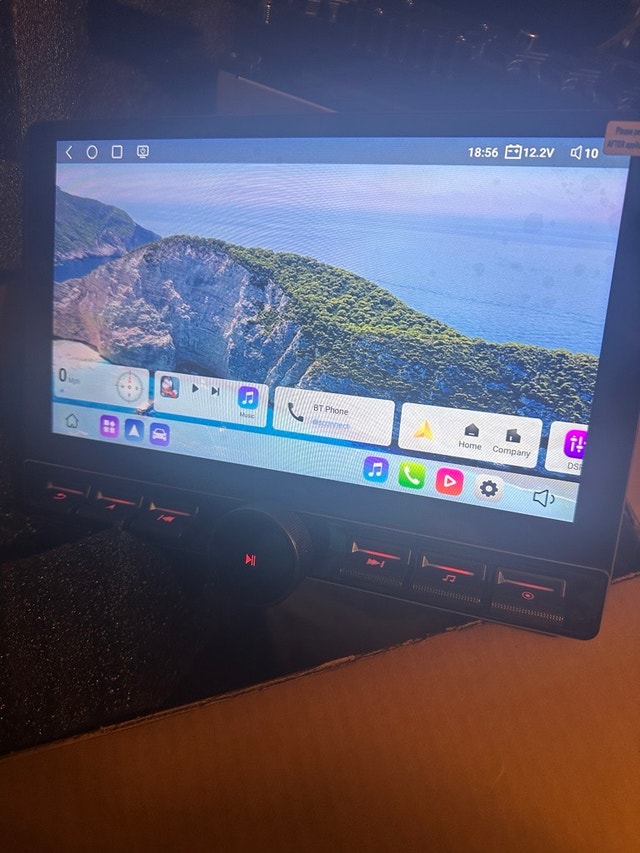 Eonon 10.1" QLED Double Din Android Car Stereo – CarPlay - photo 2