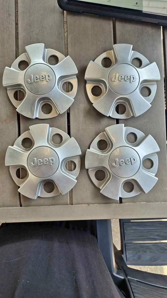 Jeep Centre Caps