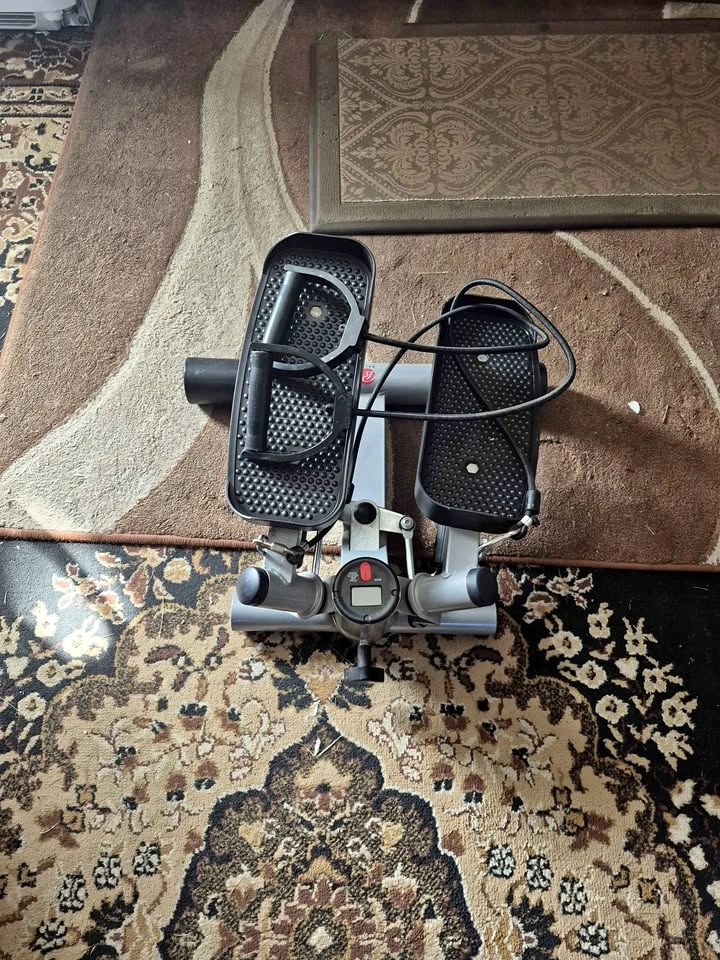 Bally Total Fitness Mini Stepper
