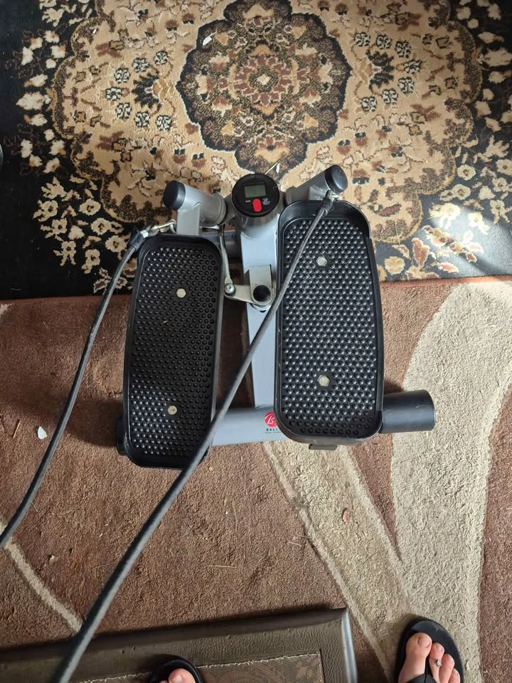 Bally Total Fitness Mini Stepper - photo 2
