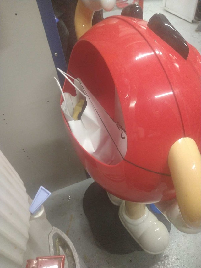 M&M's Candy Dispenser - Red Character - photo 3