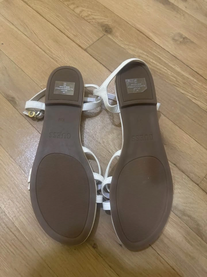 Guess slippers - photo 3