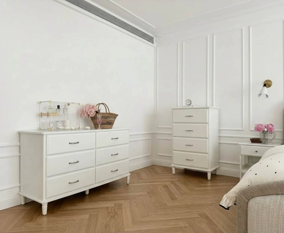 Elegant French-Style 6-Drawer Dresser - Like New & Sturdy - photo 4