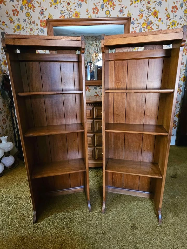 Vintage 1950s Solid Rock Maple Colonial Bedroom Set - photo 4