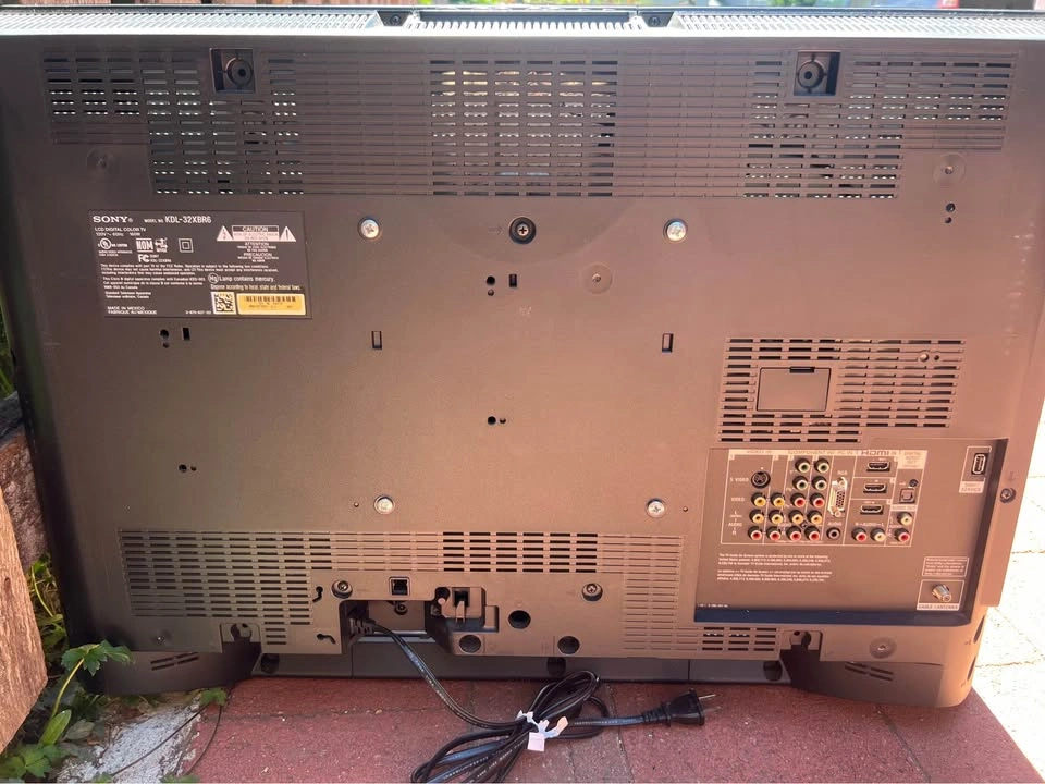 Free Sony TV - photo 3
