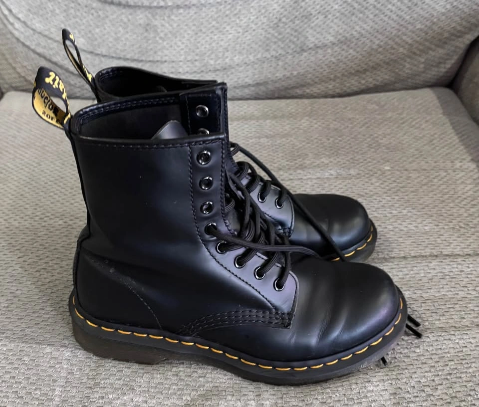 Dr. Martens Style 11821 Air Walk with Bouncing Sole - photo 5