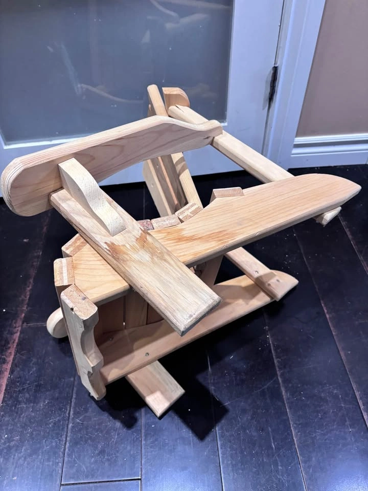 Kid’s Muskoka chairs - photo 5