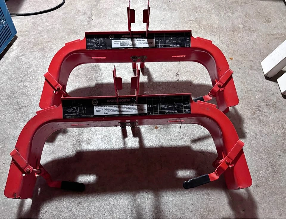 Black & Decker "Workhorse" Adjustable Platform Brackets