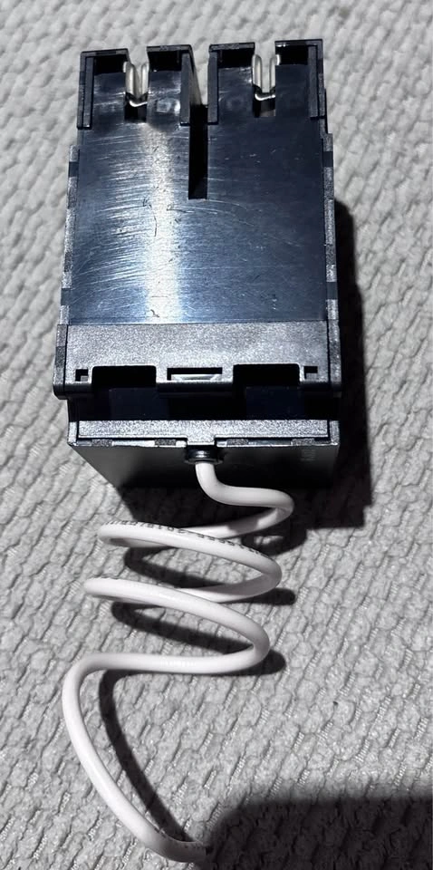 Plug-in Surge Protection Device 2-Pole 65kA 120/240V, 1Ø, 3W - photo 2