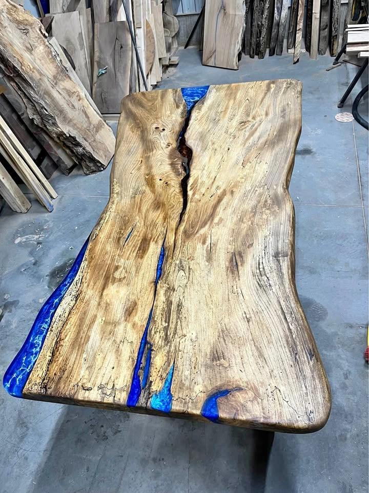 Live Edge and Epoxy Wave Style Dining Table!