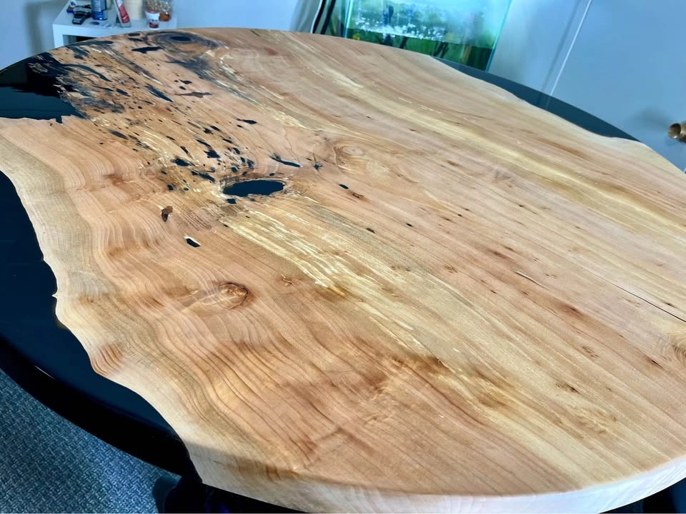 46” Round Solid Willow & Black Epoxy Table - photo 4