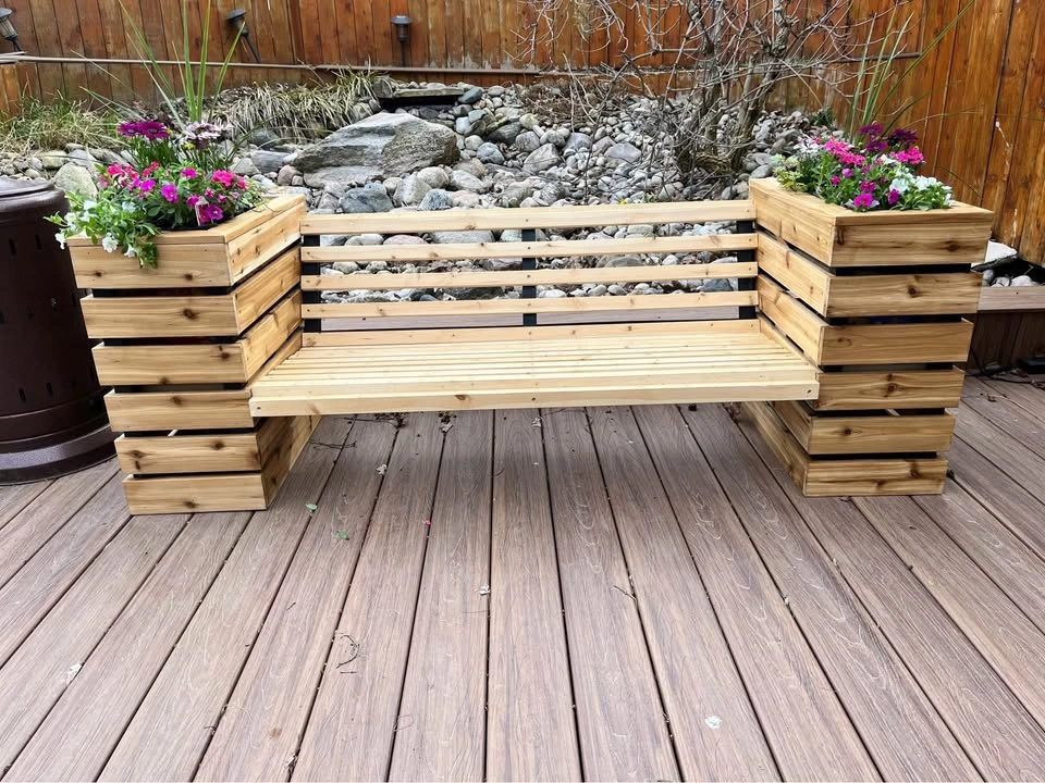 Cedar Planter Box Bench! - photo 3