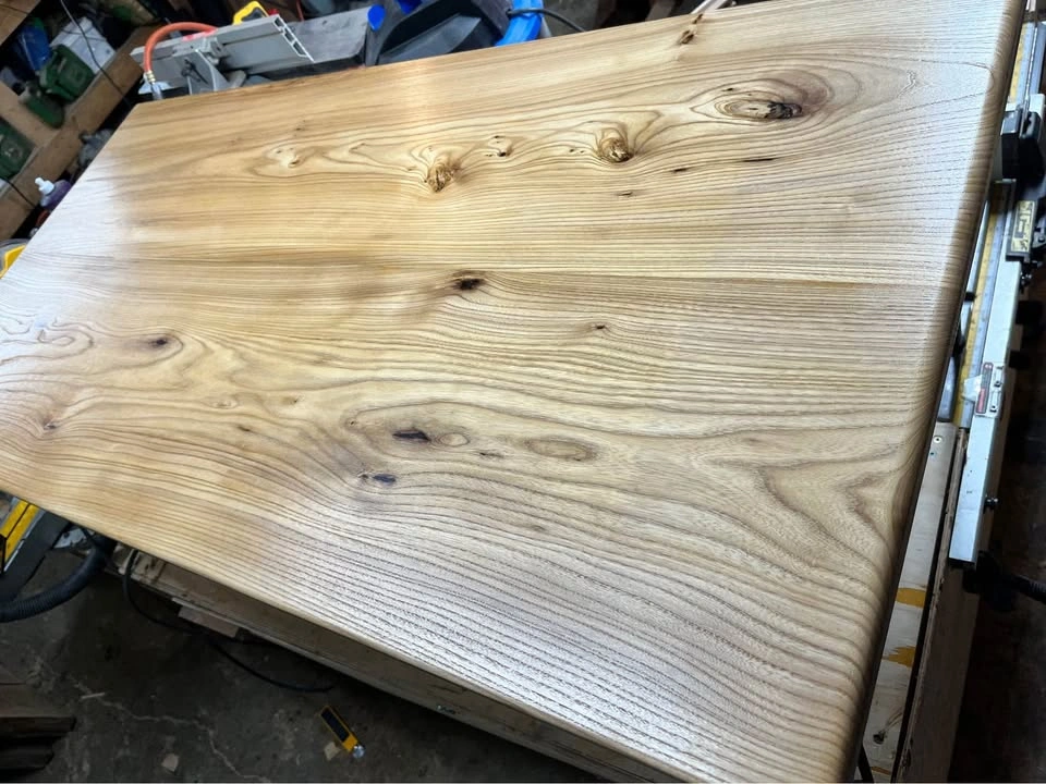 New Elm Coffee Table! Hand Crafted, Locally Made. - photo 4