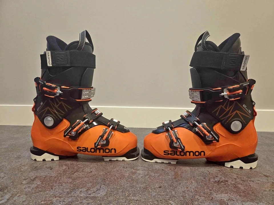 Salomon QST Access 70T Junior Ski Boots Size 26/26.5