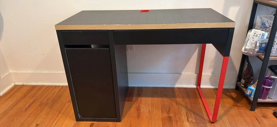 IKEA Desk - photo 3