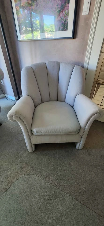 2 Light Grey Tulip Arm Chairs - photo 3