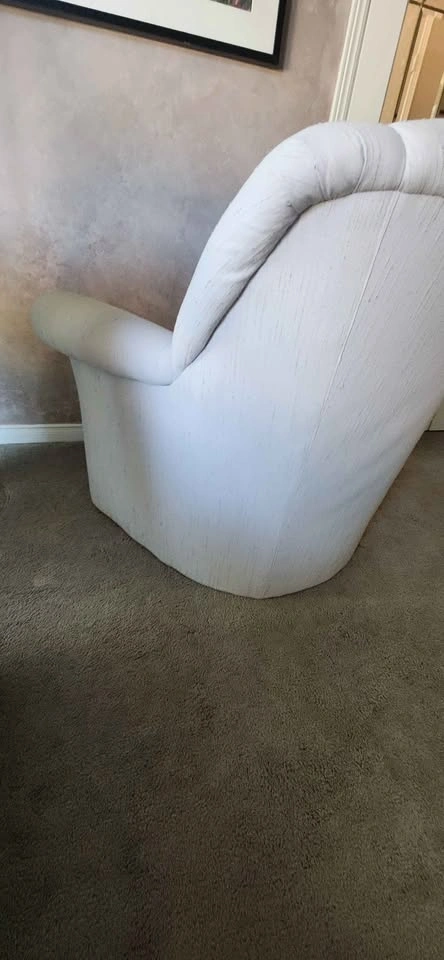 2 Light Grey Tulip Arm Chairs - photo 5