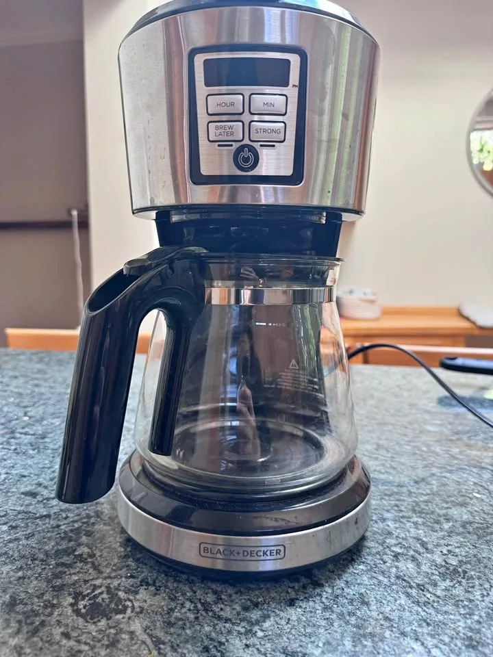 BLACK+DECKER Programmable Coffee Maker