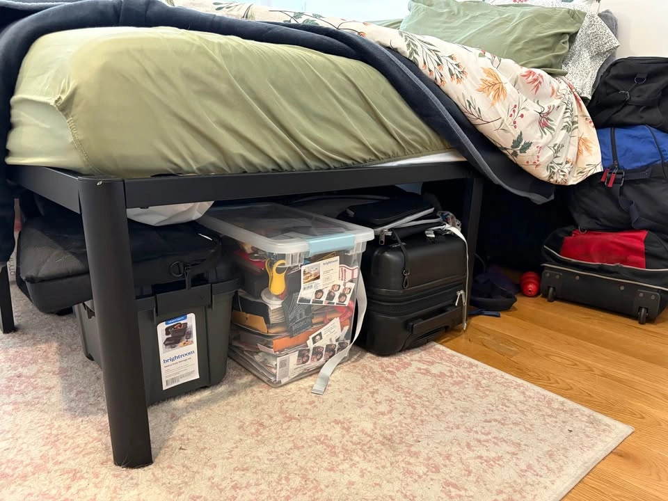 Black Metal FULL Platform Bed Frame + Used Mattress - photo 3
