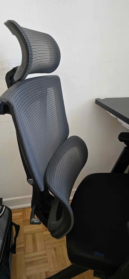 FLEXISPOT C7 ergonomic chair - photo 3