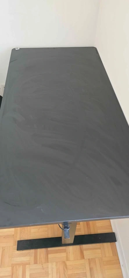 FLEXISPOT Standing Desk [Moving Sale] - photo 3