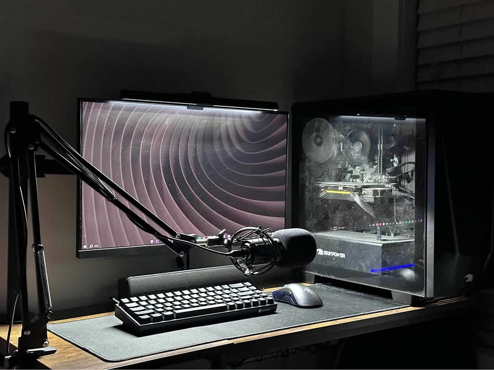 Gaming Setup - SEND OFFERS