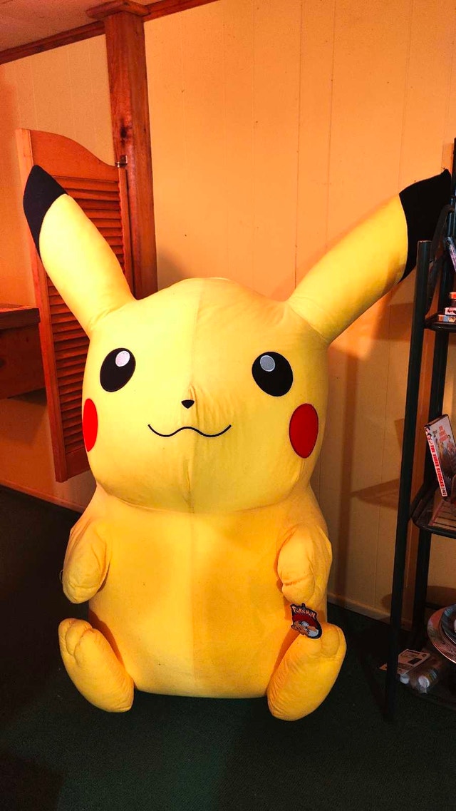 RARE Gigantic Pikachu - Pokemon - photo 2