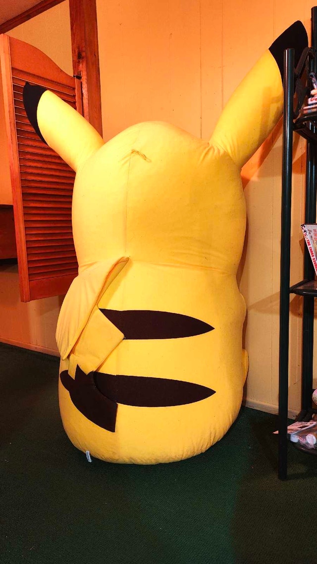 RARE Gigantic Pikachu - Pokemon - photo 3