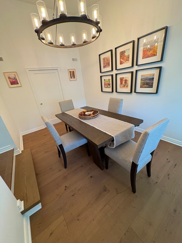 Arhaus Whitby Extension Dining Table + 4 Torino Chairs