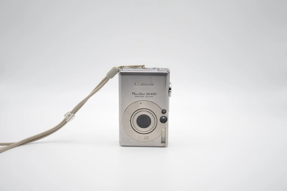 Canon PowerShot SD450 Digicam - photo 2
