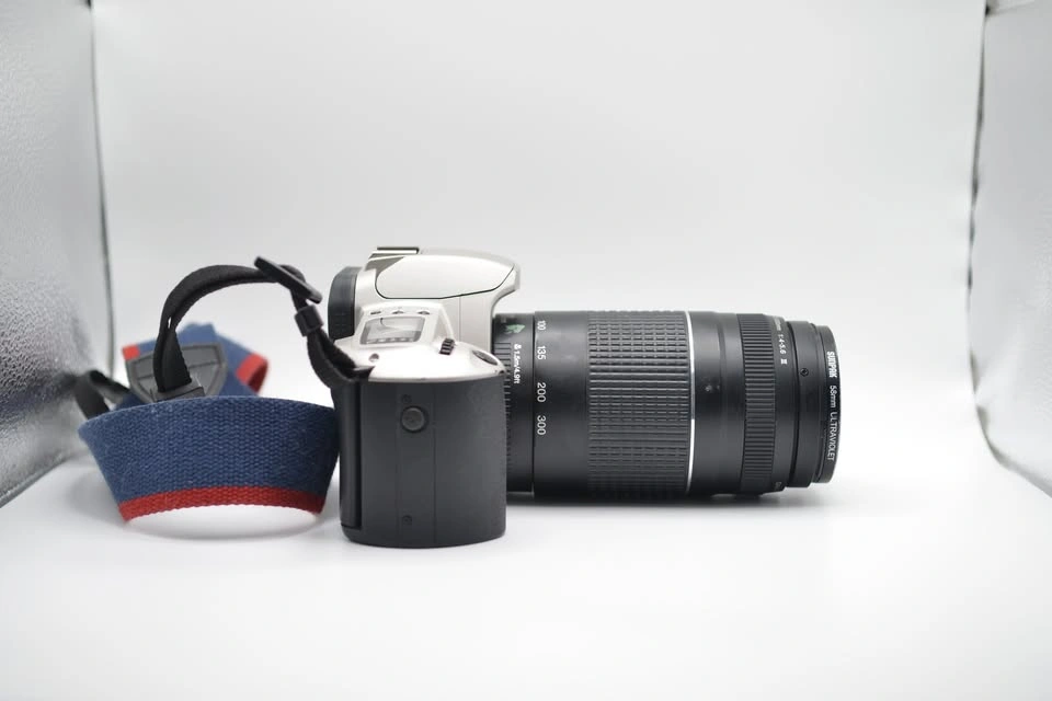 Canon EOS Rebel G + 75–300mm f/4–5.6 Lens — 35mm Film SLR - photo 5