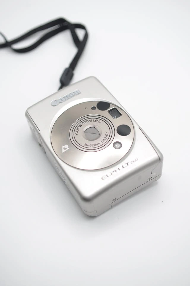Canon ELPH LT260 compact FILM camera - photo 2