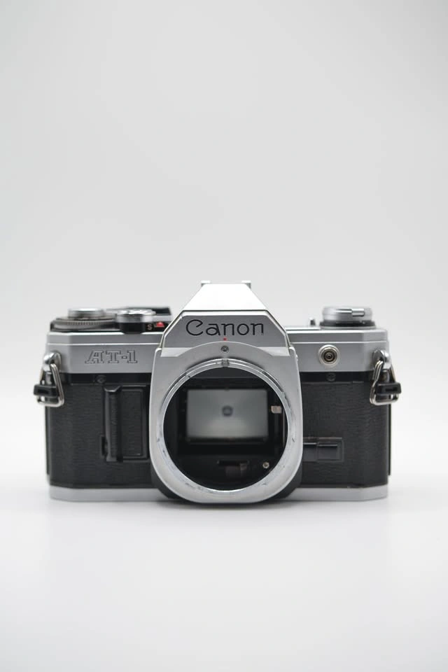 Canon AT-1 35mm Film SLR Bundle (Tested Working) - photo 5
