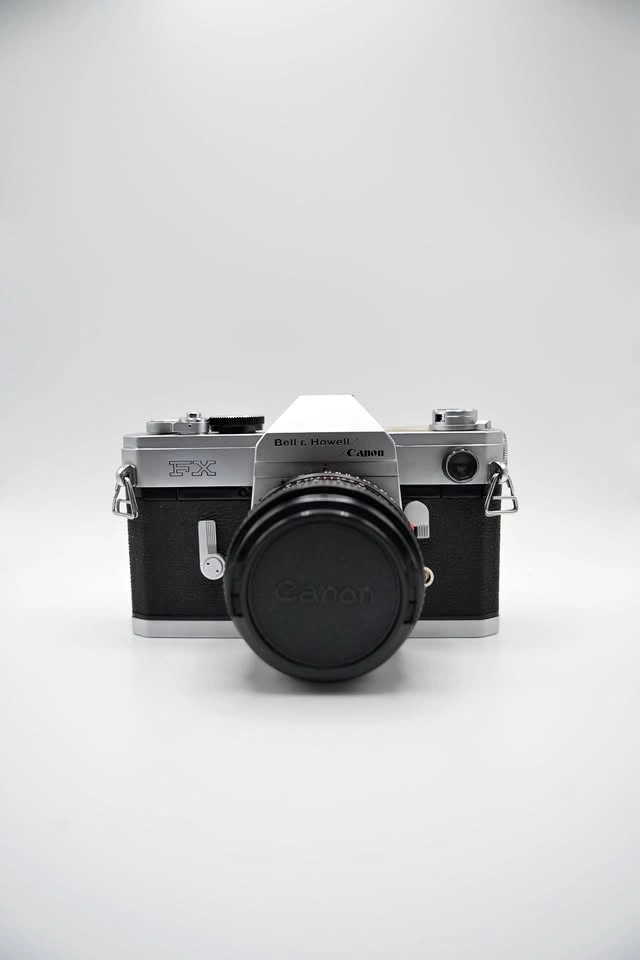 Canon Bell & Howell FX 35mm SLR + Canon FD 50mm f/1.8 Lens