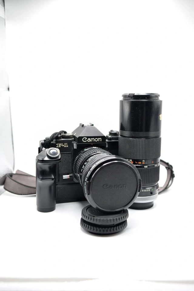 Canon F-1 Film SLR Kit (Tested) + 35-105mm & 80-200mm Lenses