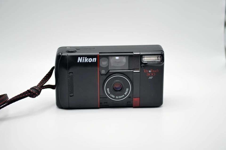 Nikon Tele Touch 300 AF 35mm point‐and‐shoot film camera