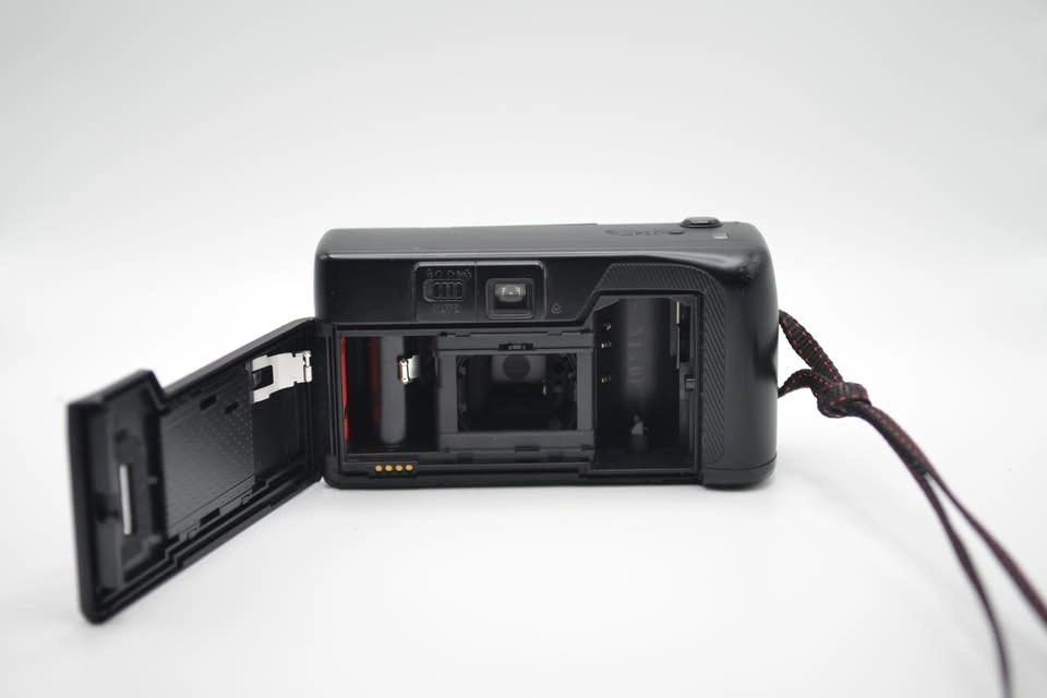 Nikon Tele Touch 300 AF 35mm point‐and‐shoot film camera - photo 5