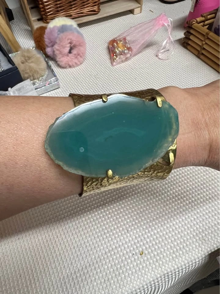 ⚽ Big green stones in gold plated bracelet - photo 3