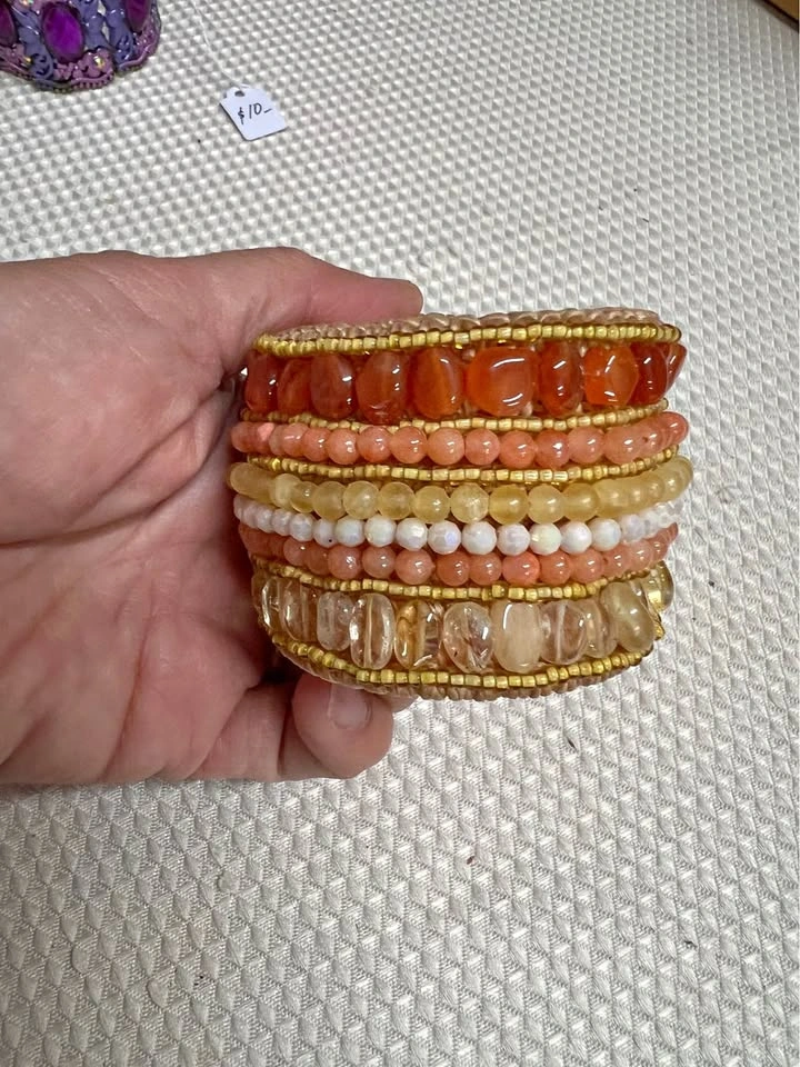 ⚽ Fully beaded Bracelet