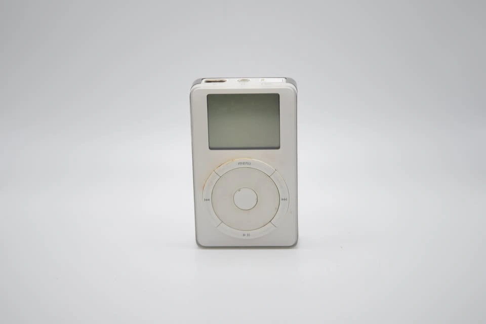iPod Classic 1st Generation 5GB — tested and working - photo 2