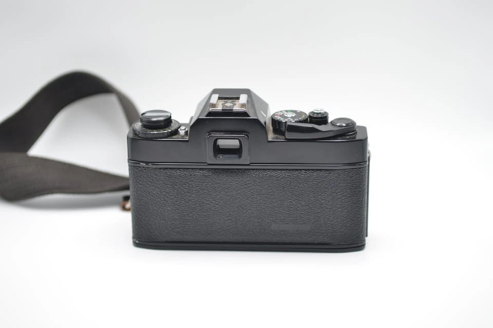 Ricoh KR‐10 35mm SLR kit — sold AS‐IS - photo 4